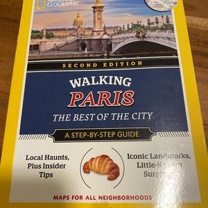National Geographic Walking Paris